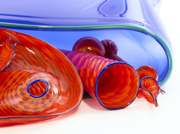 Dale Chihuly, Lapis Blue and Ruby Red Seven Piece Seafom Set, Signed 1988