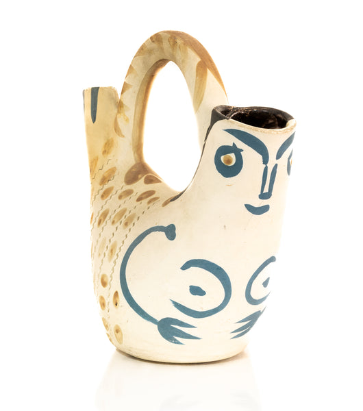 Pablo Picasso ceramic from 1952: Figure de Proue (A.R. 136), white earthenware vessel by Madoura, fully authenticated with stamps and COA.