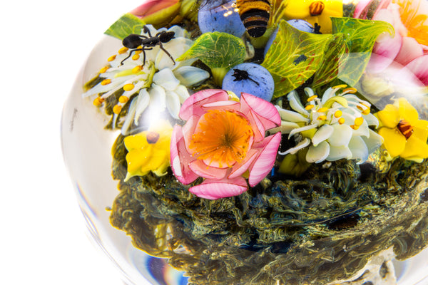 Paul Stankard Floral Bouquet with Hovering Bee and Faces in Roots Signed 2001 Hand Blown Glass Round Paperweight