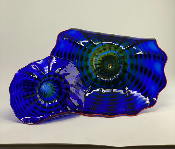 Dale Chihuly Cobalt Persian Set with Cadmium Red Lip Wraps Handblown Glass Art