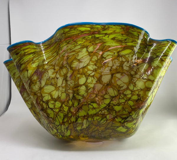 Dale Chihuly Wisteria Violet Macchia with Eucalyptus Lip Wrap Handblown Contemporary Glass Art